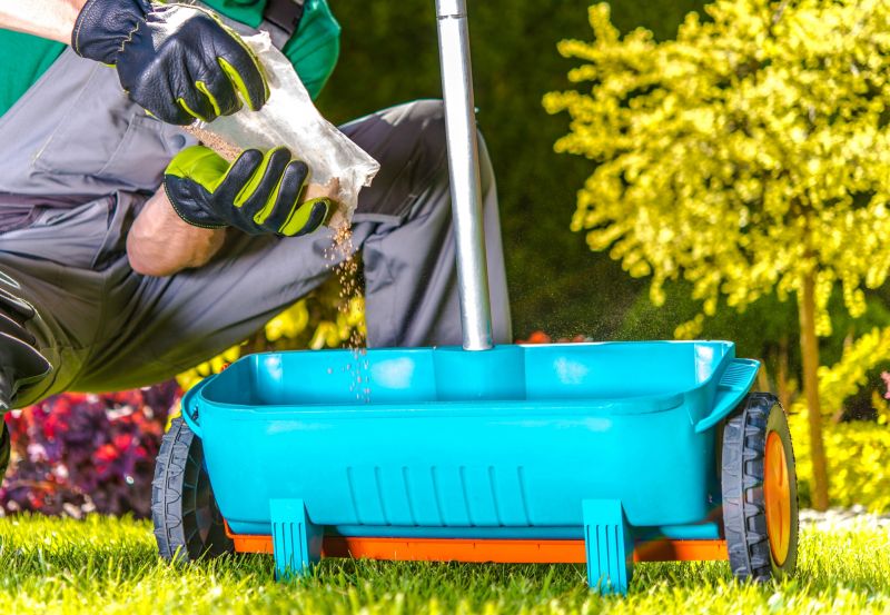 Seasonal Lawn Maintenance